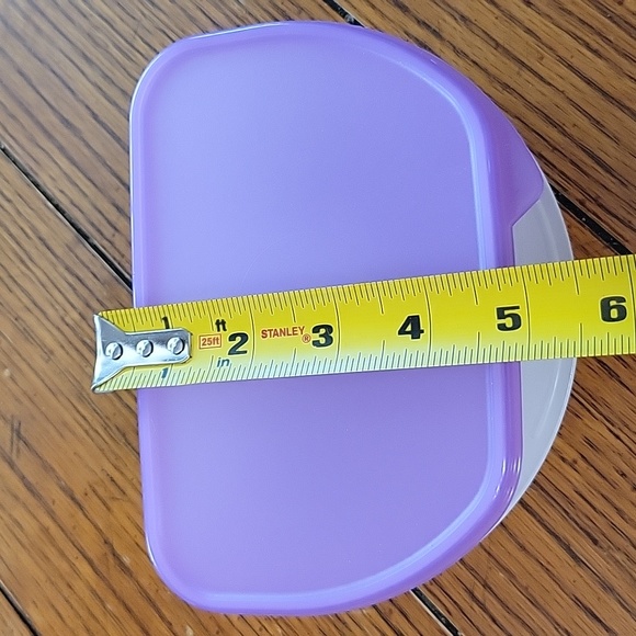 New Tupperware Fridge Half Stackable Container - Picture 6 of 7